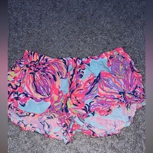 lily shorts